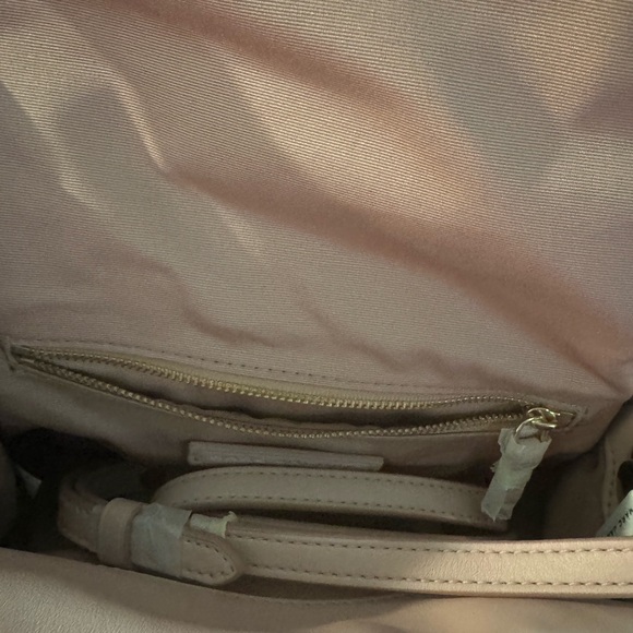 Marc Jacobs Pink and Gold Crossbody Bag with Chain Strap - Picture 4 of 4